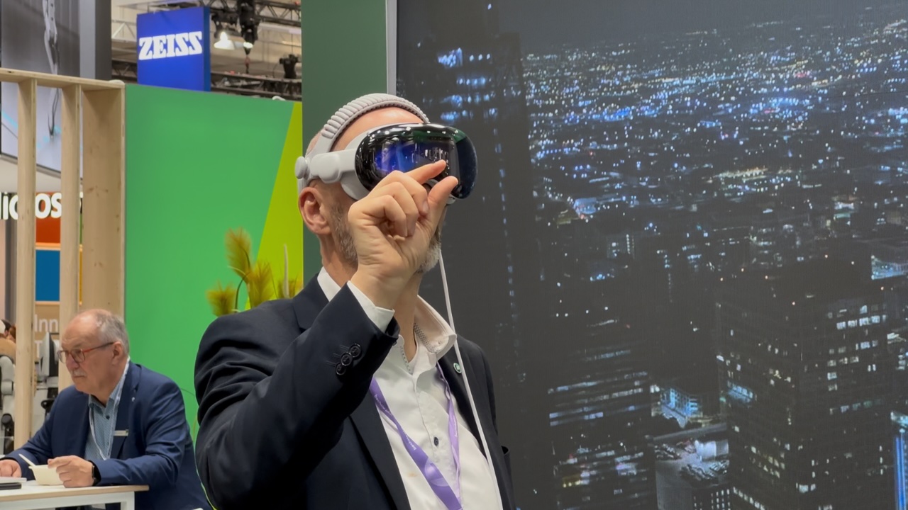 Apple Vision Pro integration at Bechtle stand